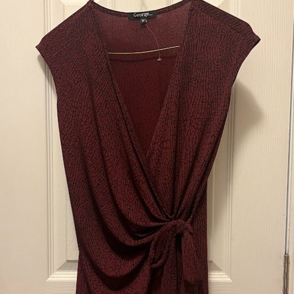 GEORGE Maroon V-Neck Snake Pattern No Sleeve Tie Top (X SMALL) - Picture 1 of 4